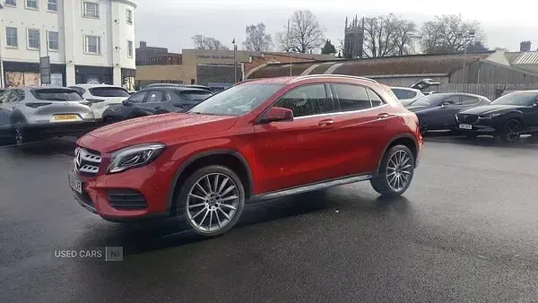 Used Mercedes GLA180 AMG line 122 HP (89 kW) 2019 Red SUV