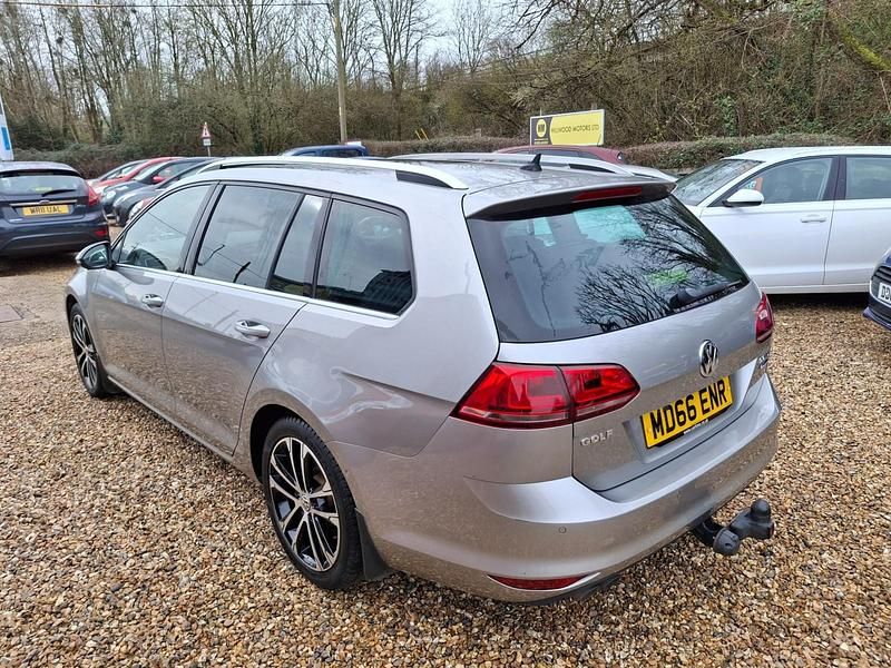 Begagnad VW Golf VII GT 184 HK (135 kW) 2017 Silver Kombi