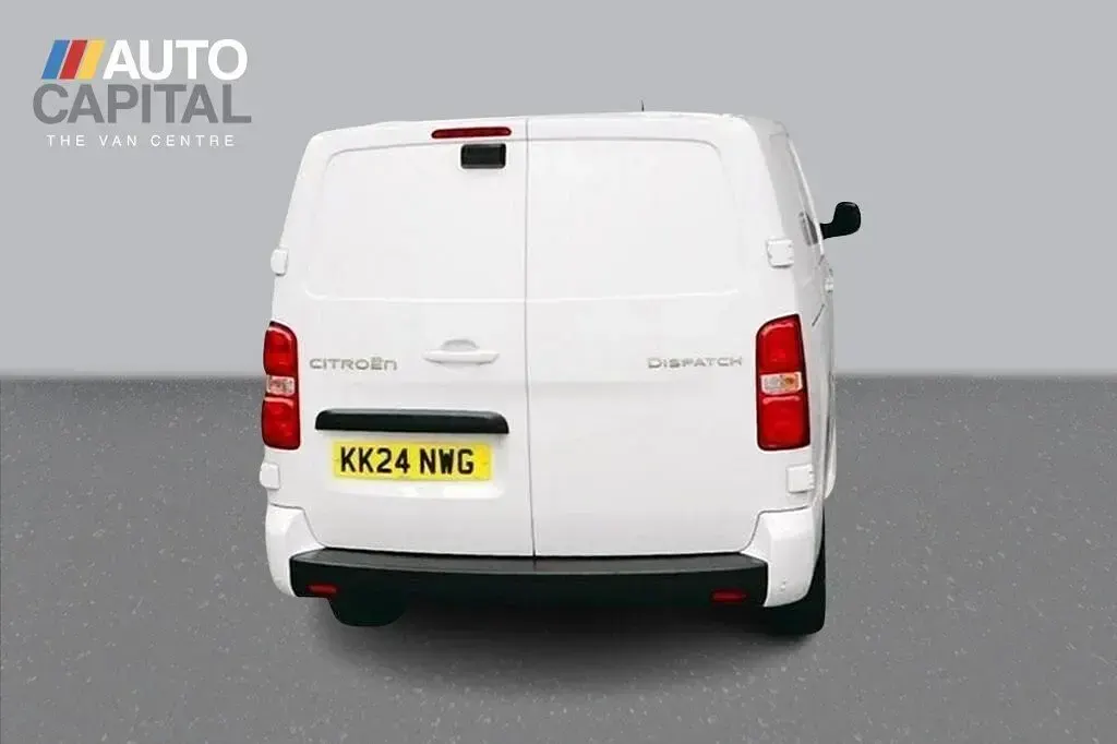 Used Citroën Dispatch 120 HP (88 kW) 2024 White MPV