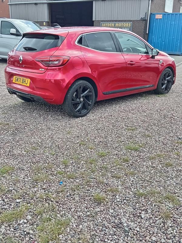 Używany Renault Clio V RS Line 2021 Czerwony Hatchback