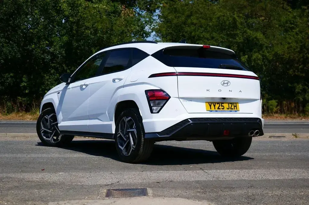 Used Hyundai Kona N Line 138 HP (101 kW) 2025 White SUV