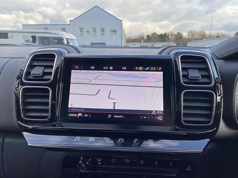 Used Citroën C5 Shine 2021 White Hatchback