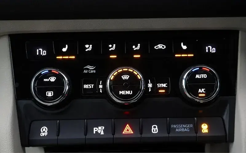 Used Skoda Kodiaq LAURIN & KLEMENT 190 HP (139 kW) 2021 Blue SUV