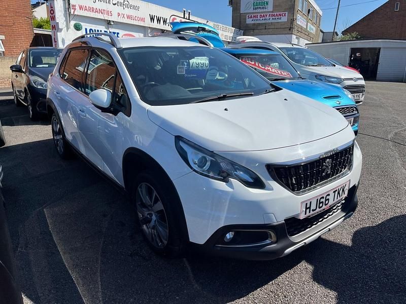 White Used 2016 Peugeot 2008 Allure SUV | £7,990 (Fair price) - Image 1/4