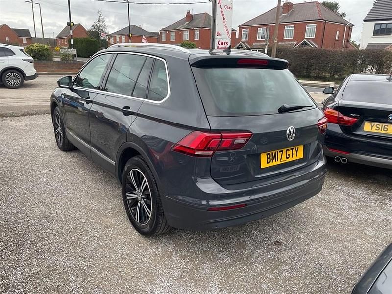 Używany VW Tiguan SE 150 KM (110 kW) 2017 Szary SUV