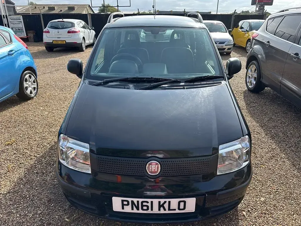 Used Fiat Panda 60 HP (44 kW) 2011 Black Hatchback