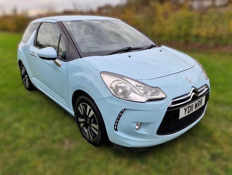 Used Citroën DS3 95 HP (69 kW) 2011 Blue Hatchback