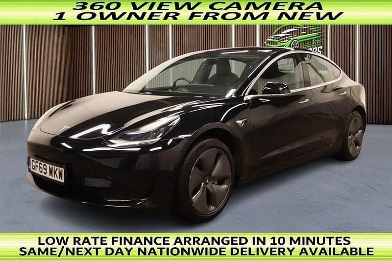 Used Tesla Model 3 Standard Range Plus 239 kW (325 HP) 2019 Sedan