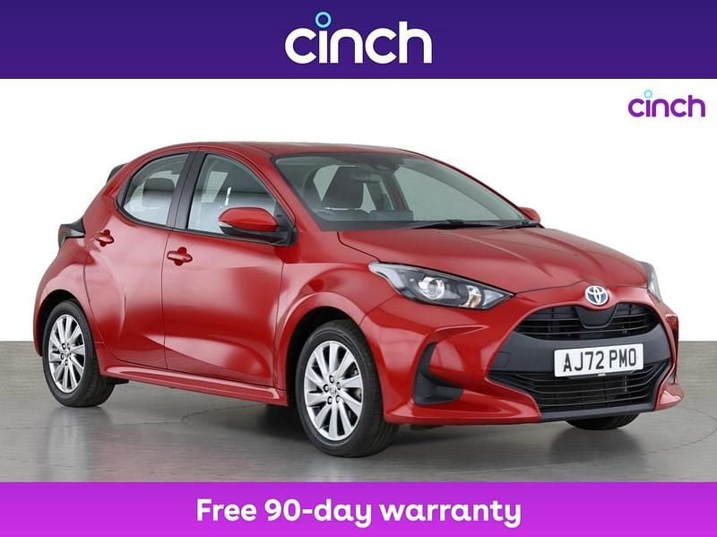 Red Used 2022 Toyota Yaris Hybrid Hatchback | £14,749 (Good price) - Image 1/3