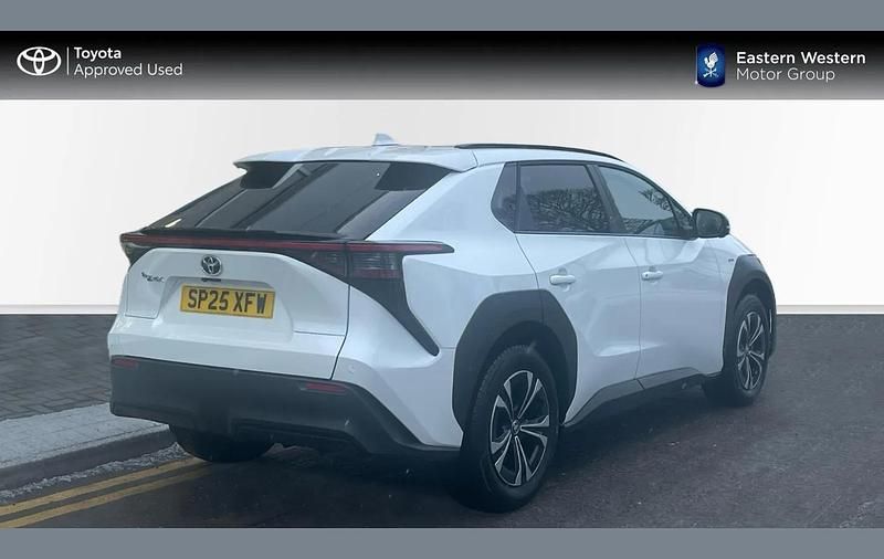 Used Toyota bZ4X 150 kW (204 HP) 2025 White SUV