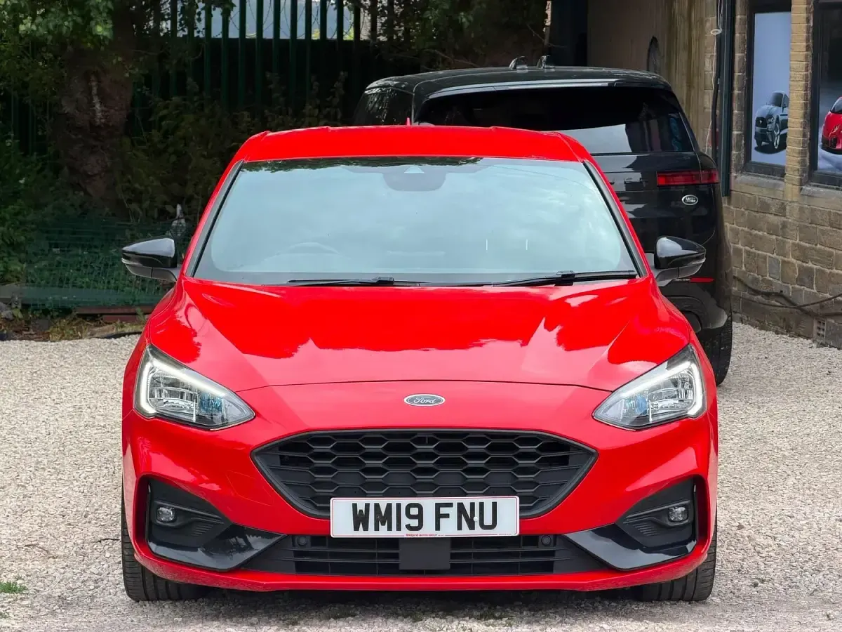 Used Ford Focus ST-Line X 2019 Red Hatchback