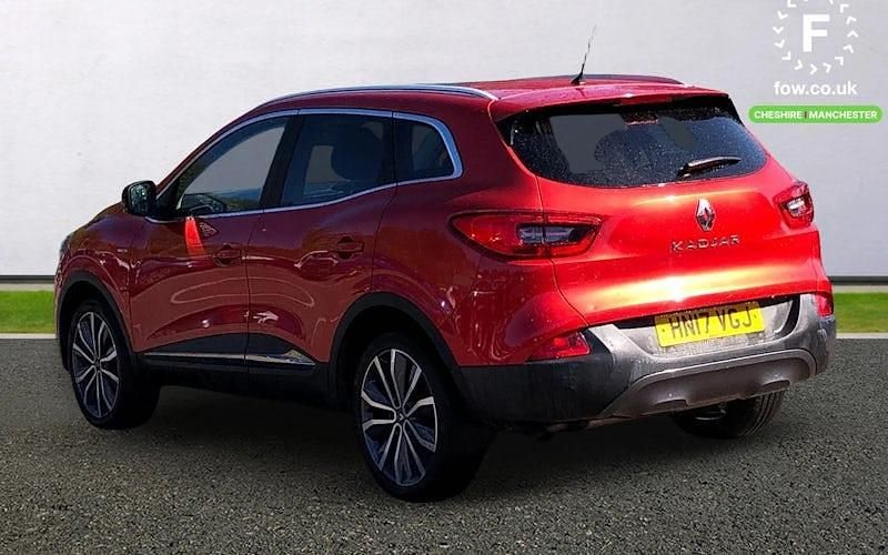 Usado Renault Kadjar Signature 131 HP (96 kW) 2017 Vermelho SUV