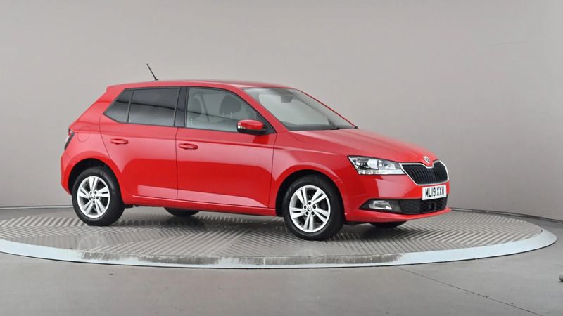 Red Used 2019 Skoda Fabia SE Hatchback | £8,798 (Fair price) - Image 1/4
