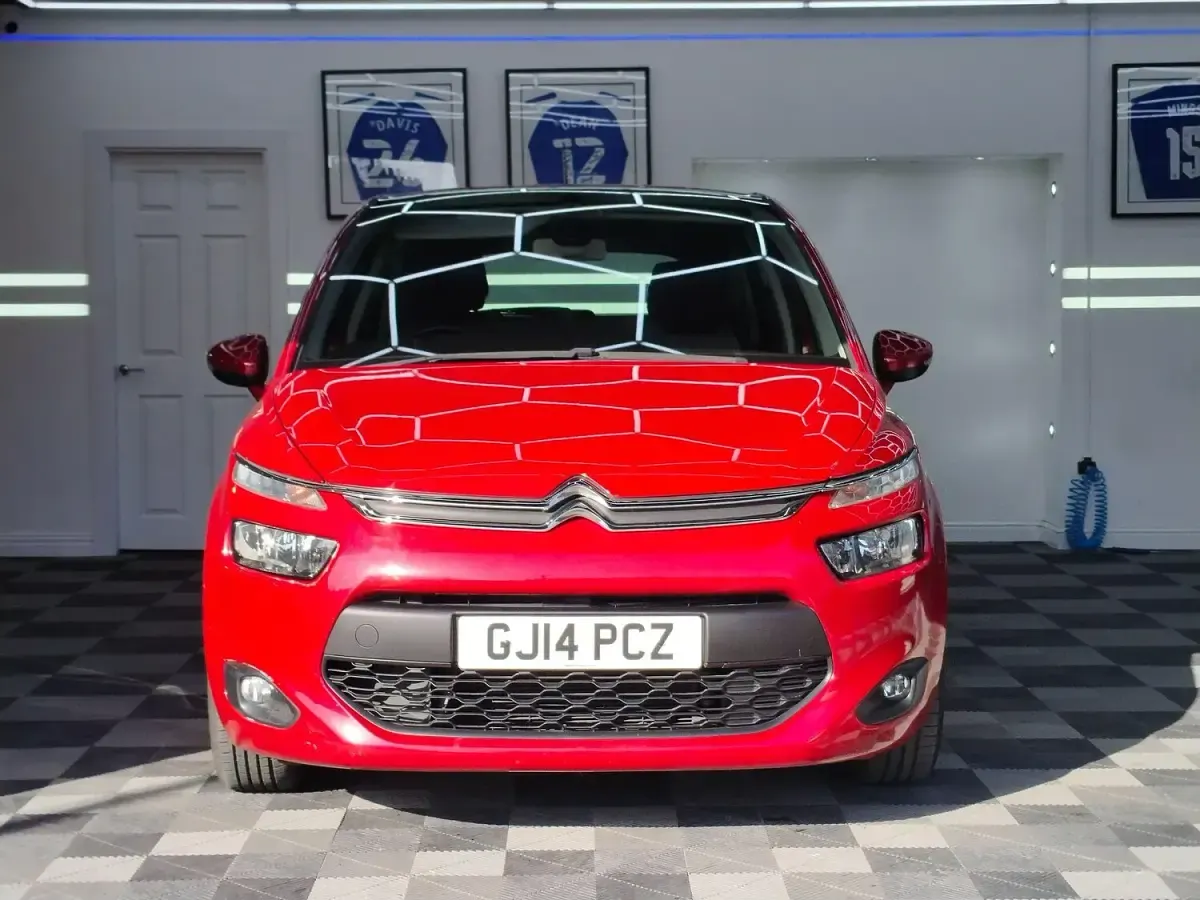Used Citroën C4 Picasso VTR Sport 90 HP (66 kW) 2014 Red MPV