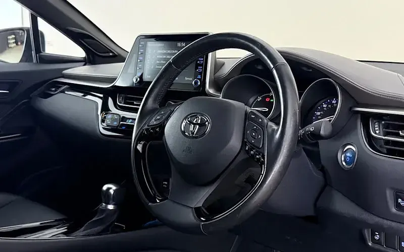 Used Toyota C-HR Edition 184 HP (135 kW) 2020 SUV