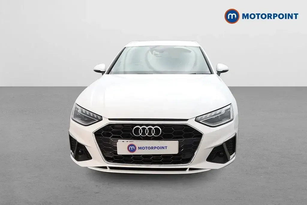Used Audi A4 S-Line 204 HP (150 kW) 2024 White Estate