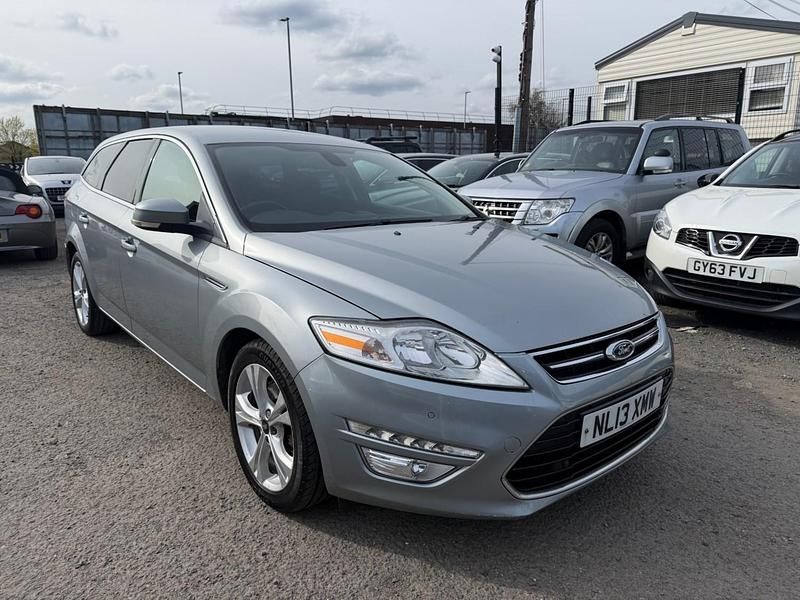 Used Ford Mondeo Titanium 140 HP (102 kW) 2013 Silver Estate