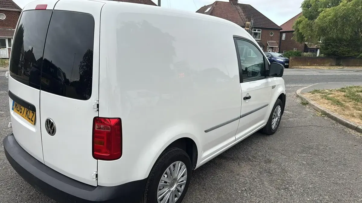 Used VW Caddy Startline 102 HP (75 kW) 2018 White MPV