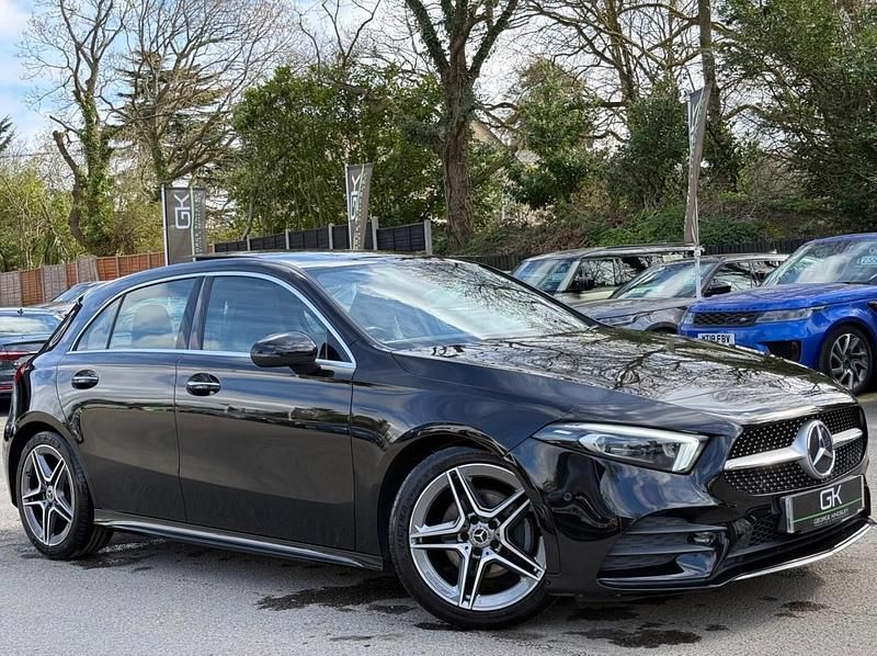 Used Mercedes A180 AMG Line Premium Plus 116 HP (85 kW) 2018 Black Hatchback
