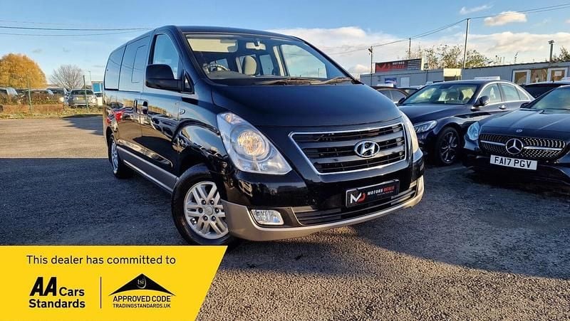 Used Hyundai I800 SE 2017 Black MPV