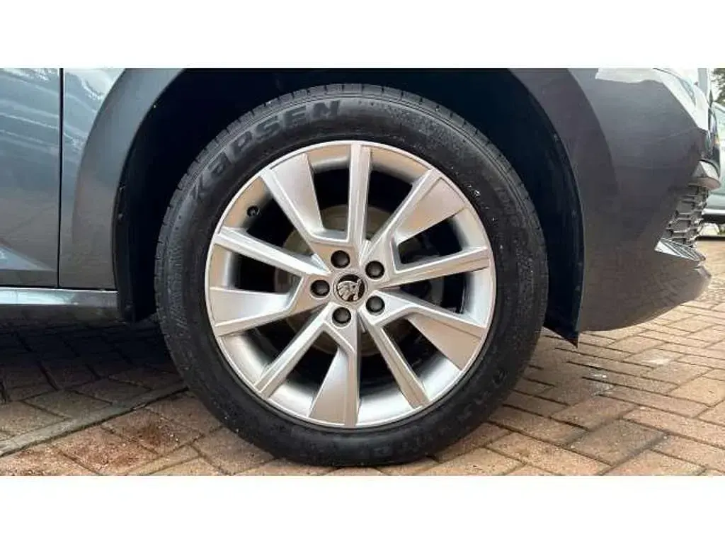 Used Skoda Kamiq SE 116 HP (85 kW) 2020 Grey SUV