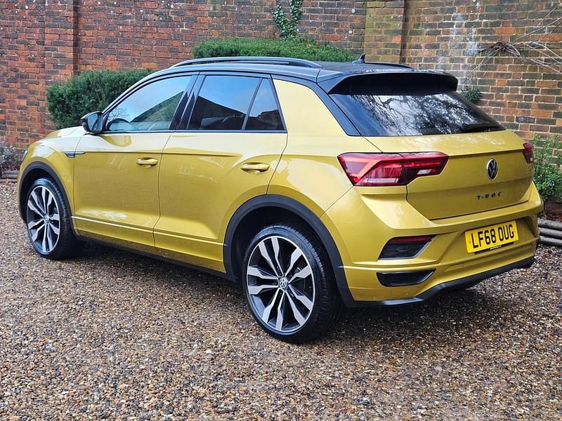 Used VW T-Roc R-line 150 HP (110 kW) 2018 Yellow SUV