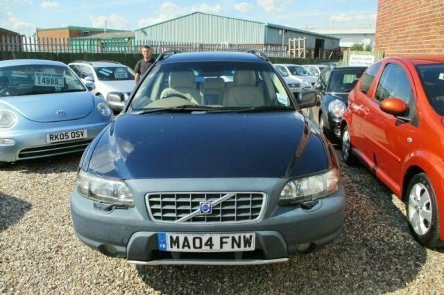 Used 2004 Volvo XC70 SUV | £5,990 - Image 1/4