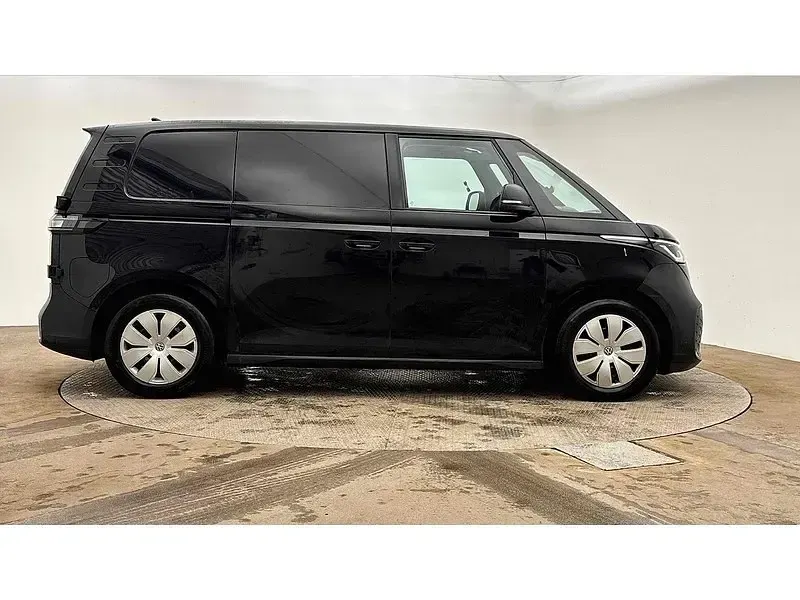 Usado VW ID. Buzz 150 kW (204 HP) 2024 Preto Monovolume
