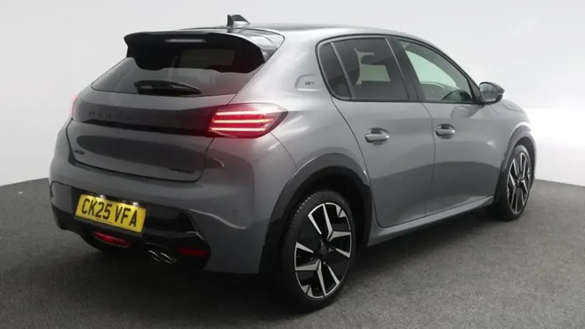 Used Peugeot 208 GT 134 HP (98 kW) 2025 Grey Hatchback