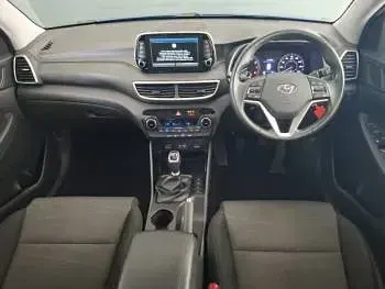 Used Hyundai Tucson SE 132 HP (97 kW) 2019 Blue SUV
