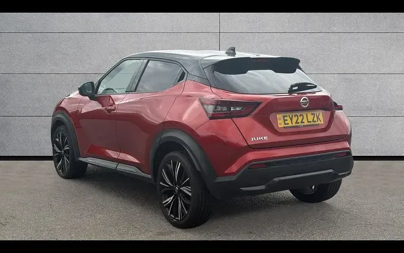 Used Nissan Juke Tekna+ 114 HP (83 kW) 2022 Red SUV