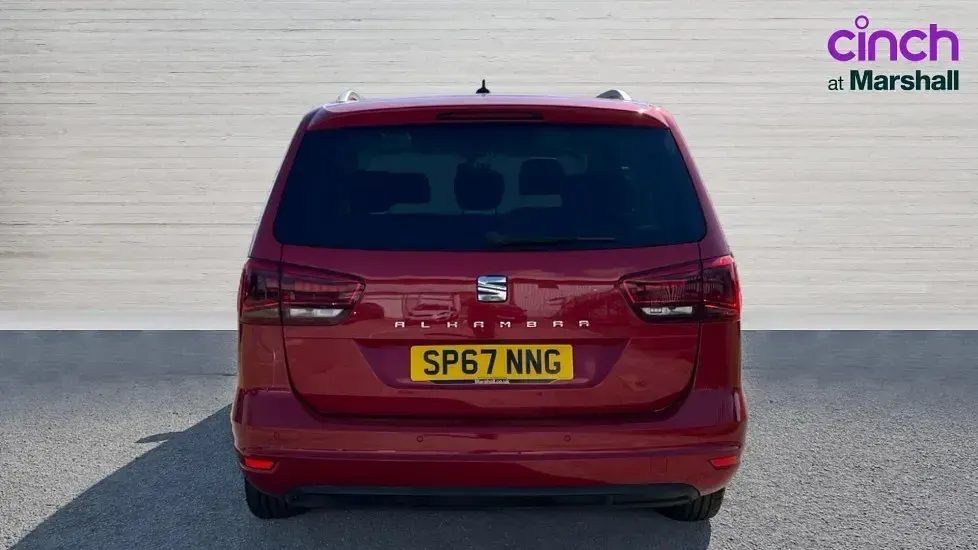 Used Seat Alhambra XCELLENCE 150 HP (110 kW) 2017 Red MPV