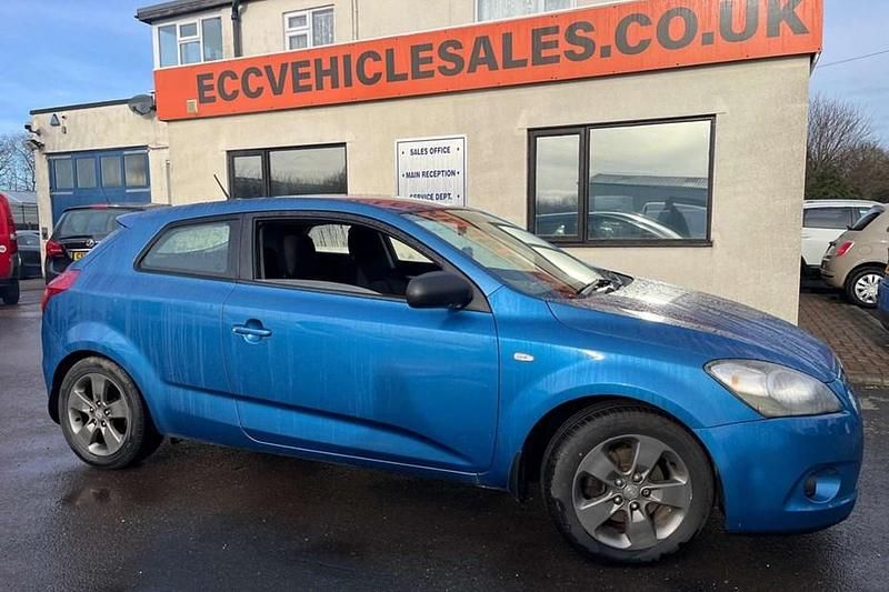 Used Kia ProCeed 2010 Hatchback