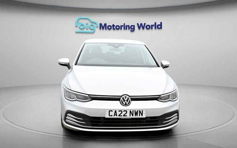 Used VW Golf VII Active 150 HP (110 kW) 2021 Hatchback
