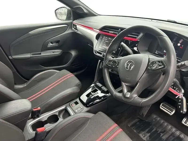 Używany Vauxhall Corsa S 131 KM (96 kW) 2023 Szary Hatchback