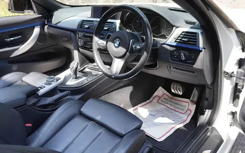 Used BMW 420 Cabriolet M Sport 190 HP (139 kW) 2017 White Cabriolet