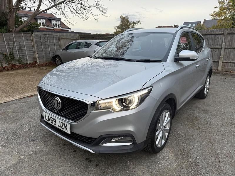 Silver Used 2019 MG ZS Excite Hatchback | £8,500 (Fair price) - Image 1/2