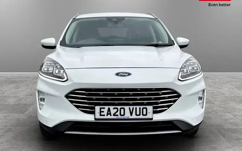 Usado Ford Kuga Titanium 120 CV (88 kW) 2020 SUV