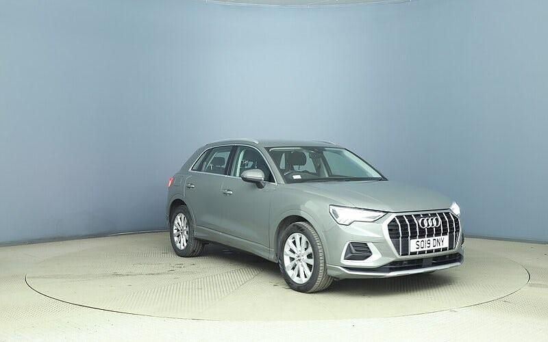 Used 2026 Audi Q3 Sport SUV | £17,795 - Image 1/2