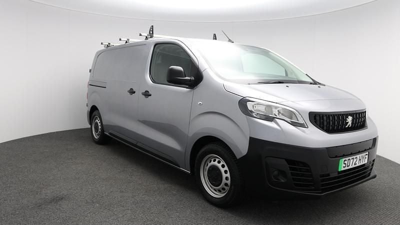 Used Peugeot e-Expert 100 kW (136 HP) 2022 Grey Van