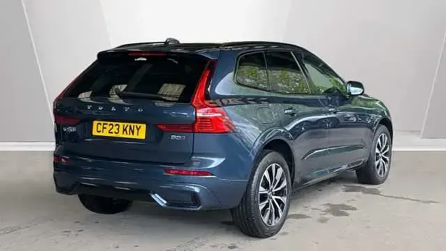 Usado Volvo XC60 Plus 247 HP (181 kW) 2024 SUV