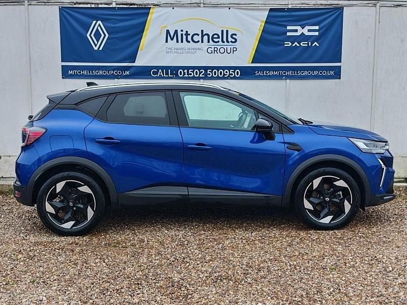 Used Renault Captur Techno 143 HP (105 kW) 2024 Blue/black SUV