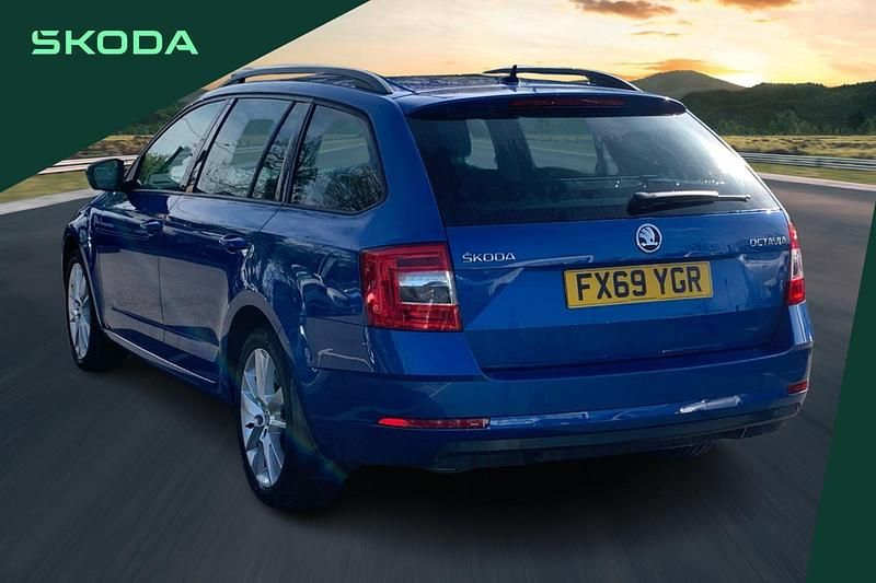 Used Skoda Octavia SE L 150 HP (110 kW) 2019 Blue Estate