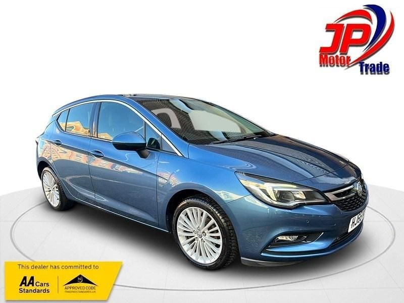 Used Vauxhall Astra Elite 150 HP (110 kW) 2016 Blue Hatchback