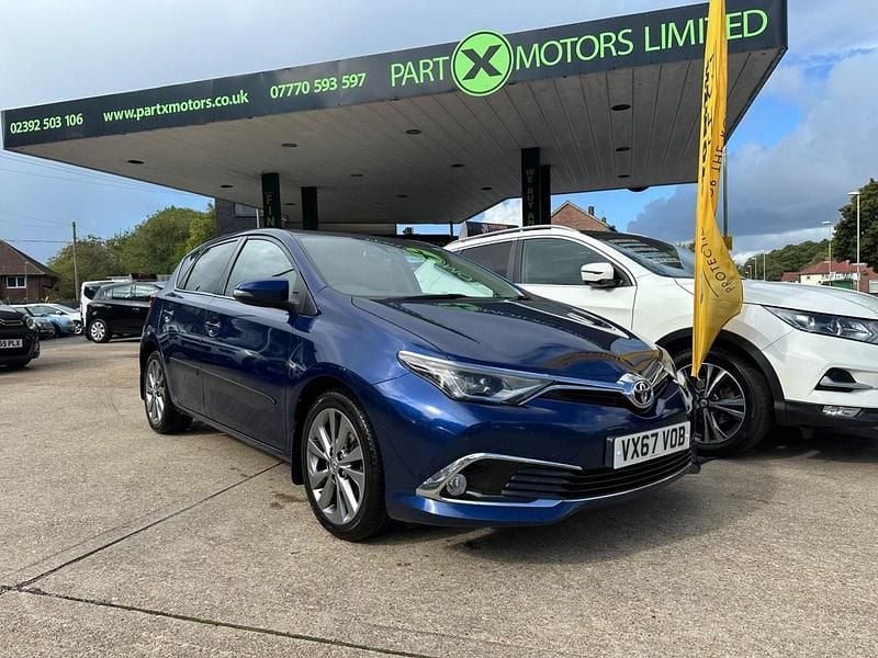 Blue Used 2017 Toyota Auris Hatchback | £8,495 (Fair price) - Image 1/4