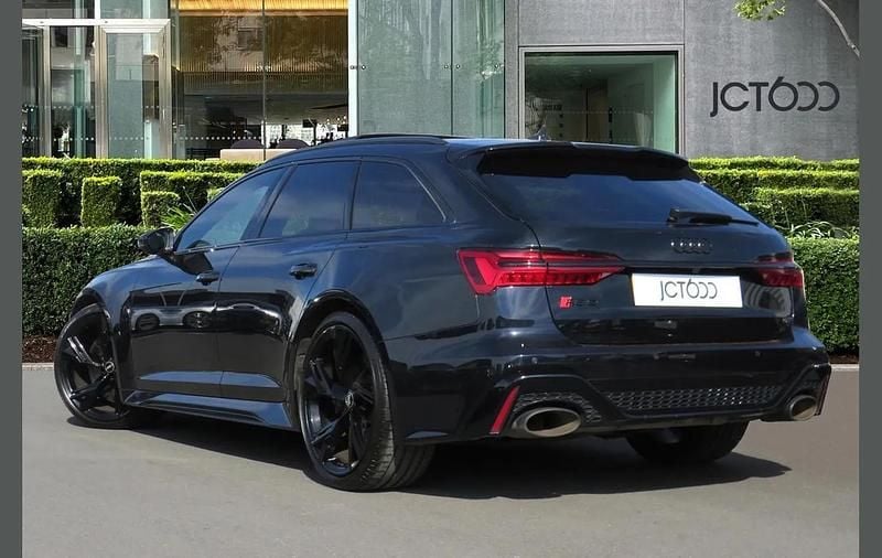 Używany Audi RS6 Design 591 KM (434 kW) 2020 Czarny Kombi