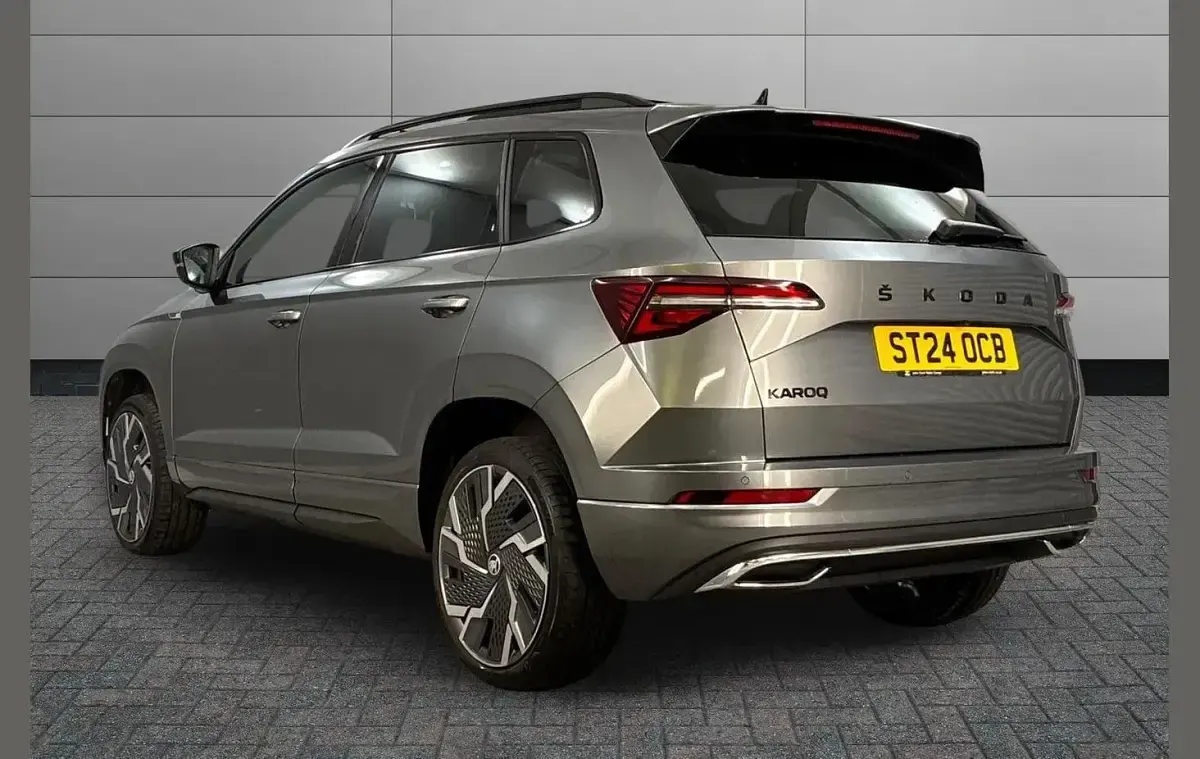 Used Skoda Karoq SportLine 150 HP (110 kW) 2024 Graphite grey metallic SUV