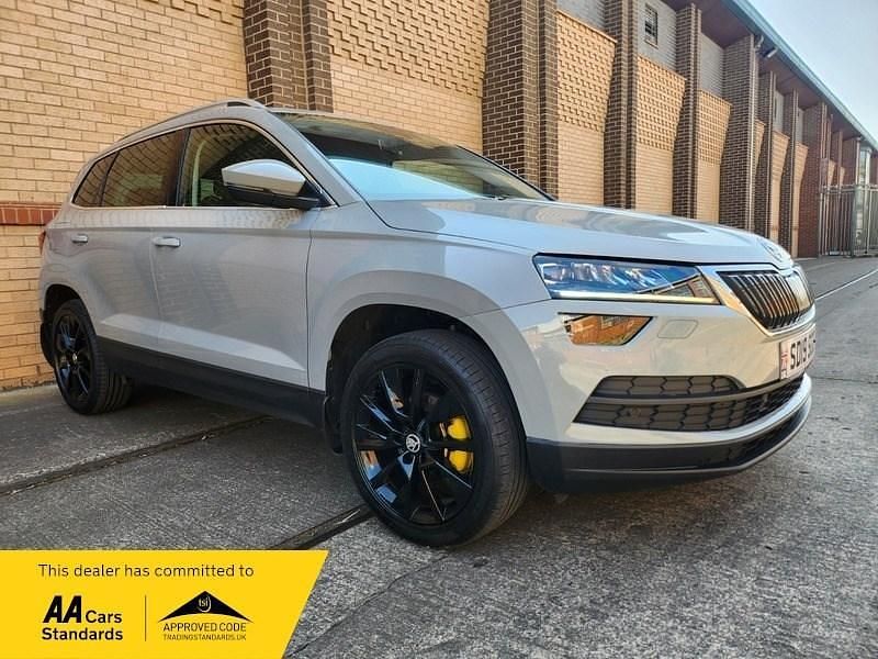 Grey Used 2019 Skoda Karoq SE L SUV | £12,699 (Fair price) - Image 1/3