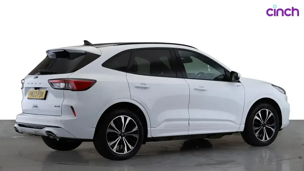 Used Ford Kuga ST-Line X 225 HP (165 kW) 2023 White SUV
