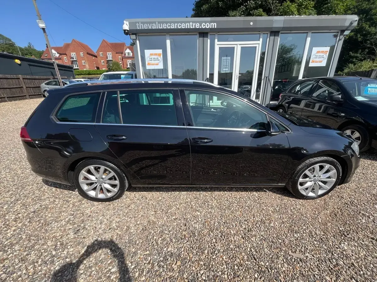Used VW Golf VII GT 150 HP (110 kW) 2015 Black Estate